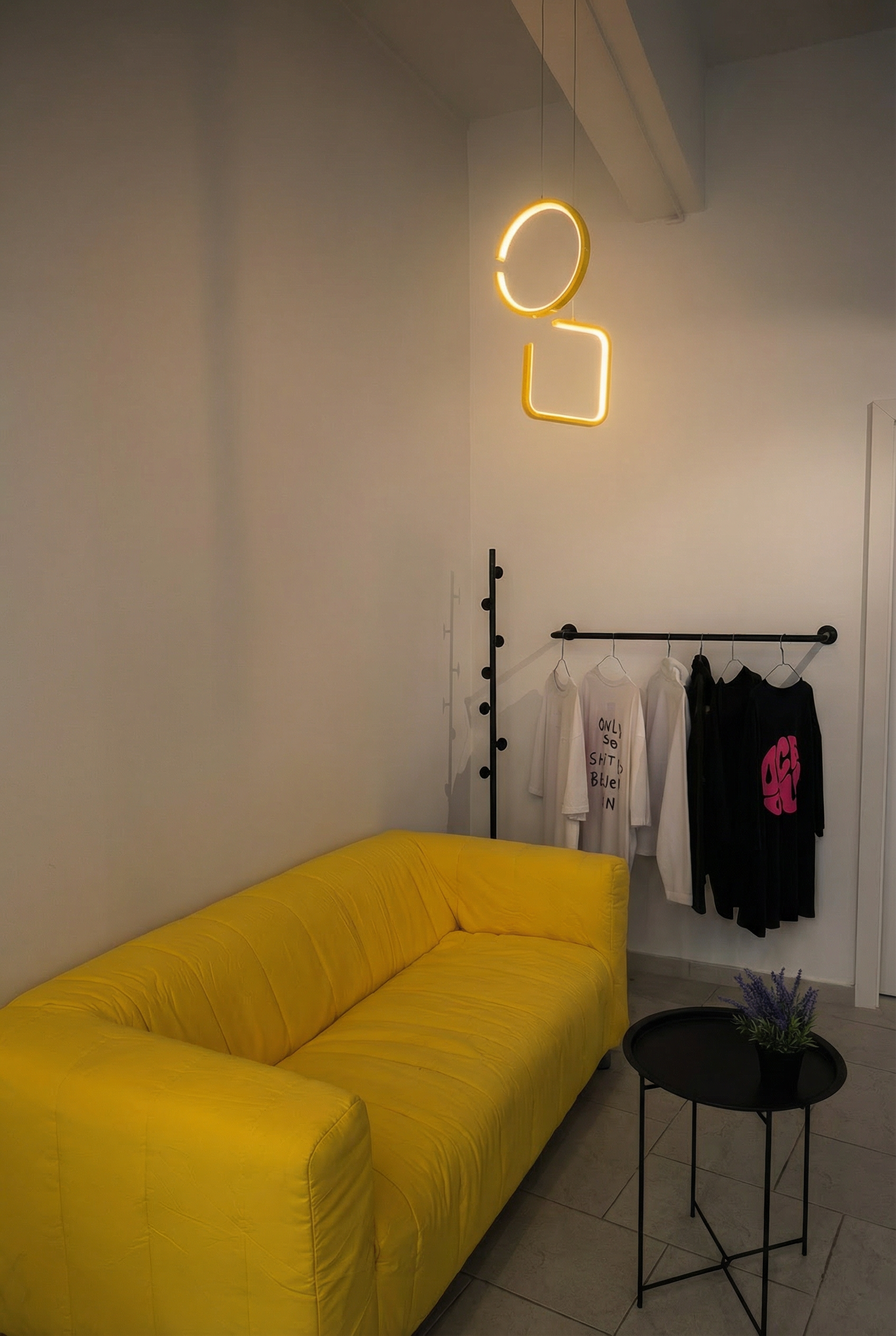 Smile Barber — lounge χώρος